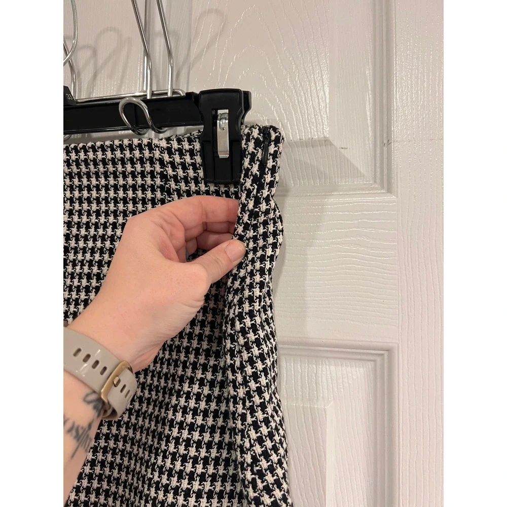 Zara Womens Black White‎ Houndstooth Tweed Skort Side Zip High Waist Size Medium